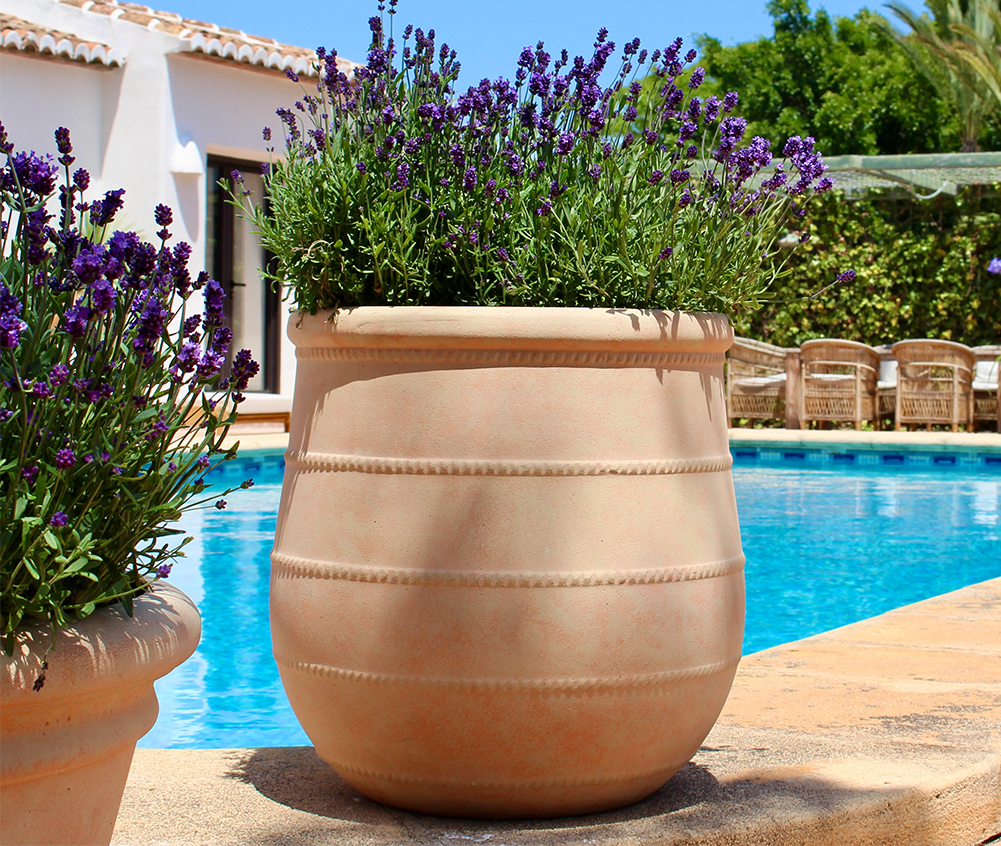 Pottery Pots' brick orange pot