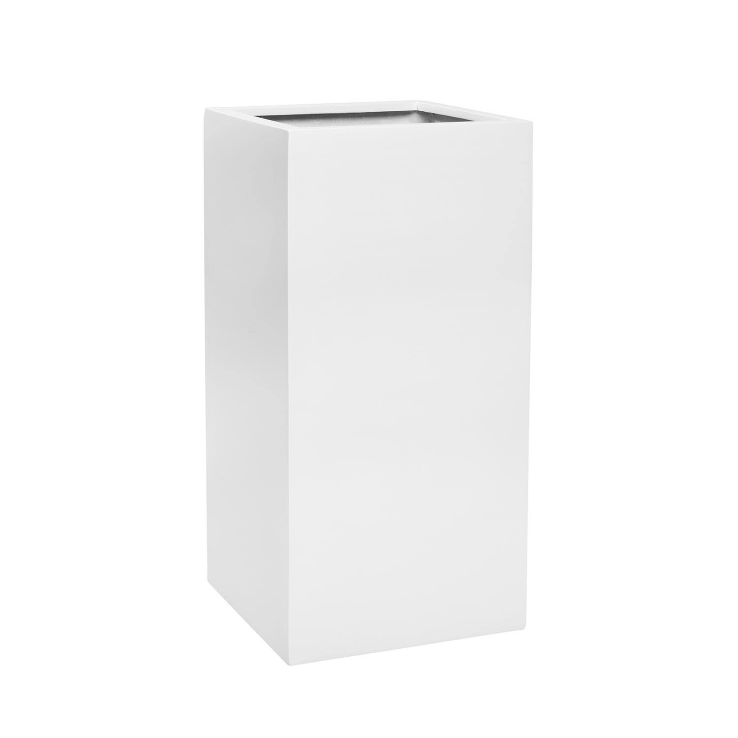 Bouvy L, Matte White