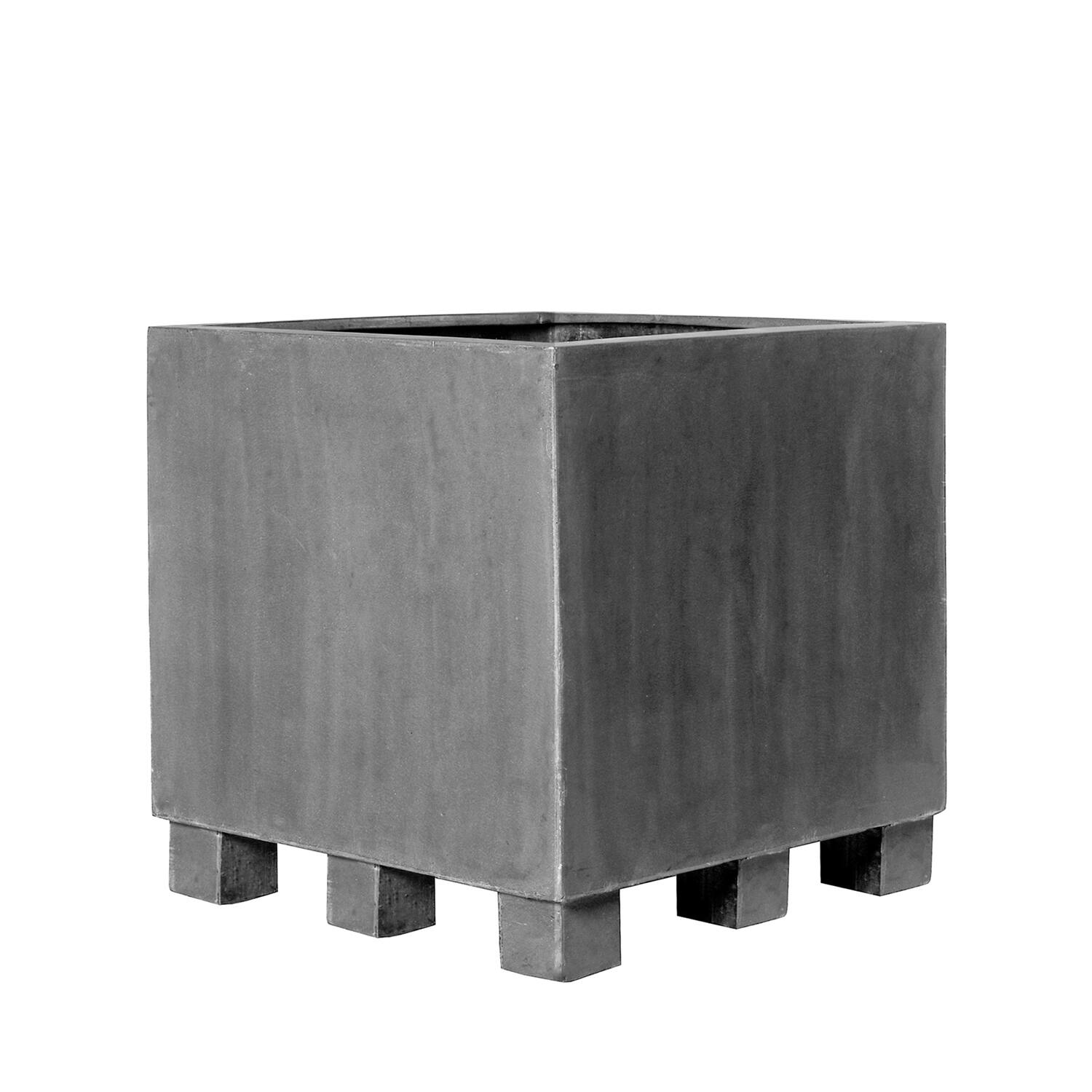 Jumbo L (feet), Grey
