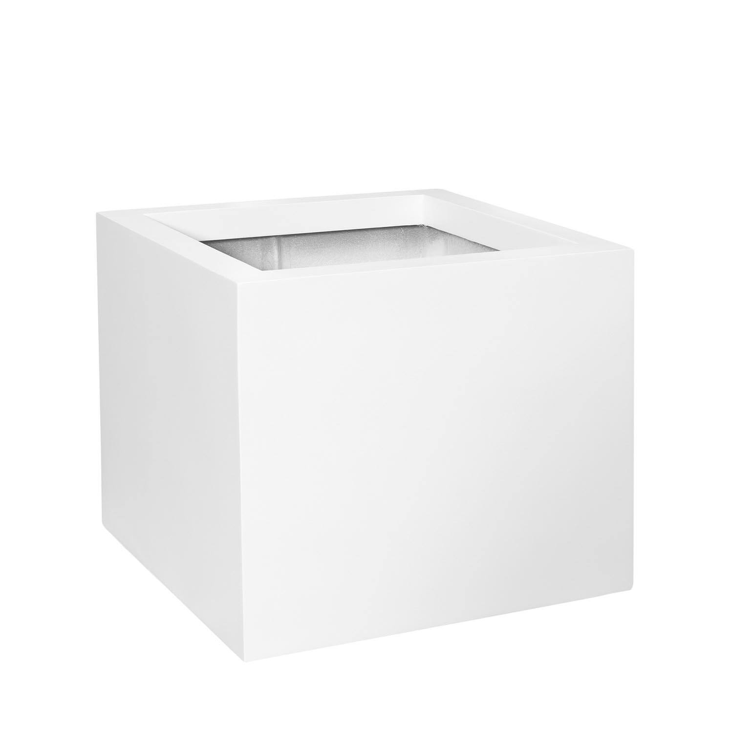 Jumbo M, Matte White