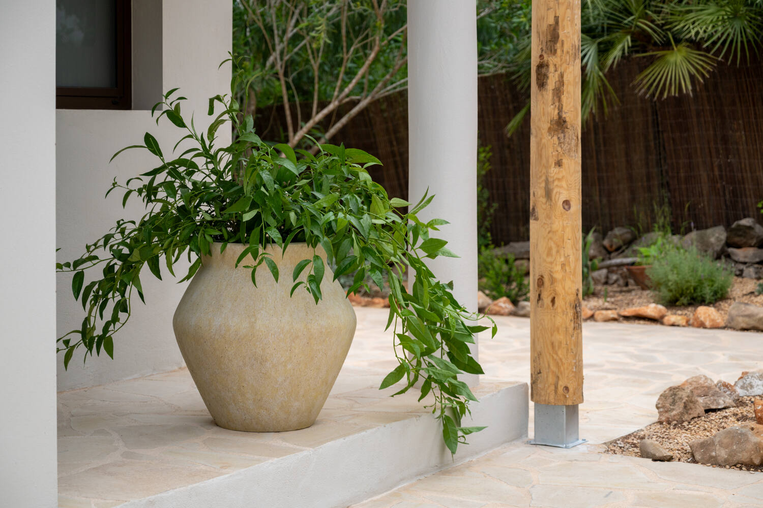 Fleuri L, Travertine Beige