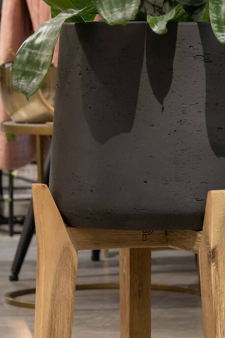 Patt M (Feet High), Black Washed