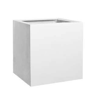 Block M, Glossy White