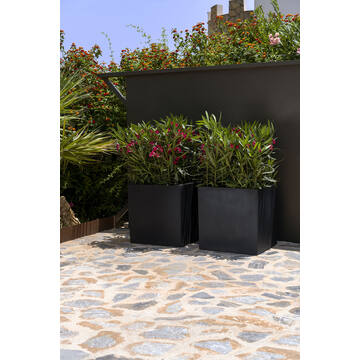 Block XXL, Black