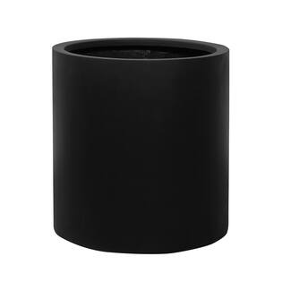 Max M, Black