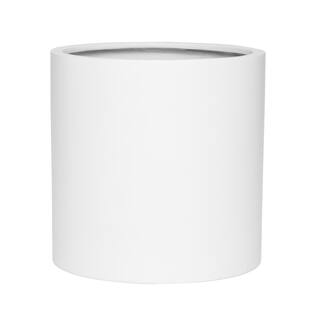 Max L, Matte White