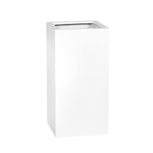 Bouvy M, Matte White