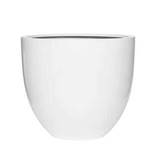 Jesslyn L, Glossy White