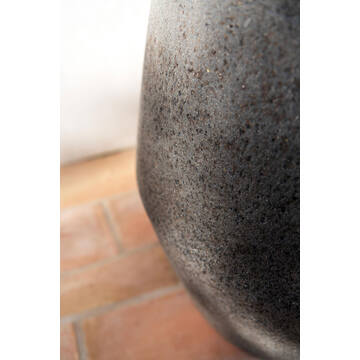 Harley L, Diorite Grey